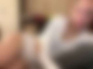 Live cam show with ThiLarney - Massage on TeamSkeetLive