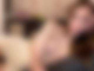 Live cam show with ThiLarney - Petite on crypto-cams