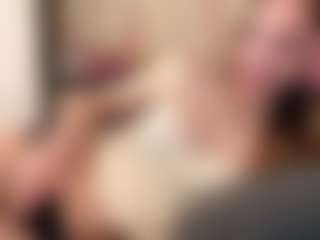 Live cam show with ThiLarney - Green Eyes on CamClone