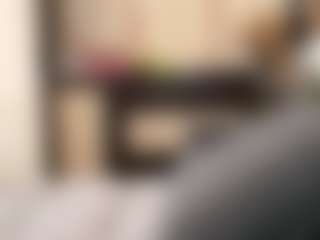 Live cam show with ThiLarney - College on Camsoda