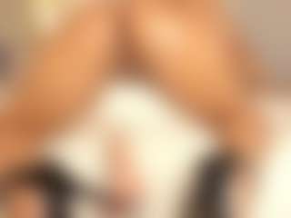 Live cam show with rubi-foxx22 - Curvy on iamadamtest123.com