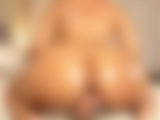 Live cam show with rubi-foxx22 - Thick on studioflirtlive.com
