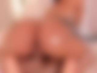 rubi-foxx22's Live Sex Cam Show