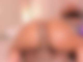 rubi-foxx22's Live Sex Cam Show
