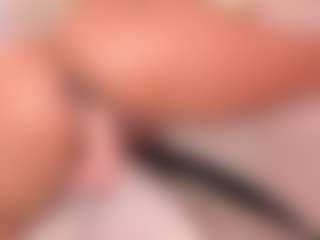 Live cam show with rubi-foxx22 - BBW on madthumbs