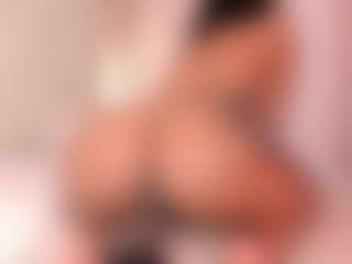 rubi-foxx22's Live Sex Cam Show
