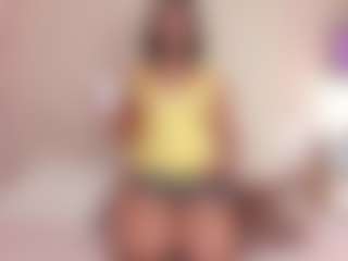 Live cam show with rubi-foxx22 - Plug on Camsoda