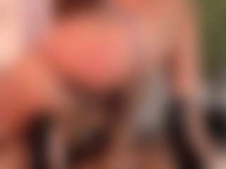 Live cam show with rubi-foxx22 - Plug on Camsoda