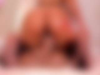 Live cam show with rubi-foxx22 - Black Big Ass on Free Soda