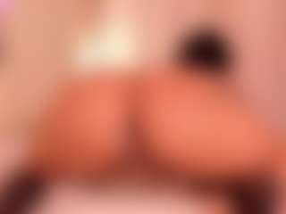 Live cam show with rubi-foxx22 - Big Ass on Uber Horny