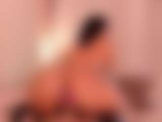 Live cam show with rubi-foxx22 - Ebony on Mixed Magazine Live | colombia