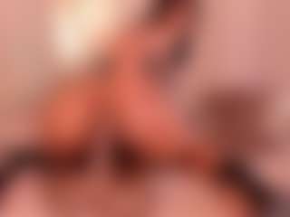 Live cam show with rubi-foxx22 - Public Ebony on Chatstar