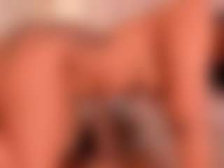 Live cam show with rubi-foxx22 - Strip on https://playwithruby.com