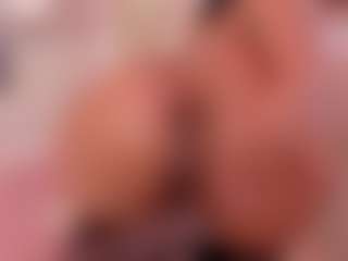 Live cam show with rubi-foxx22 - Ride Torso on xplaylive.com