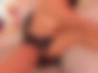 Live cam show with rubi-foxx22 - Oral on Camsoda