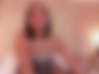 Live cam show with rubi-foxx22 - Ebony on madthumbs | colombia