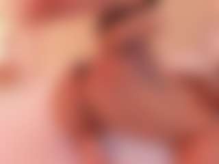 Live cam show with rubi-foxx22 - Oil on camtv
