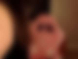 Live cam show with Ameli-Watts - Dance on TastyBlacksLive