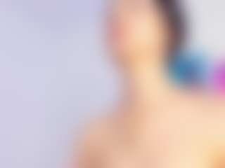 Live cam show with cailin-dione - Glasses on fapnchat