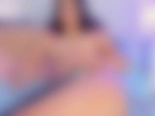 Live cam show with cailin-dione - Spank on Camsoda