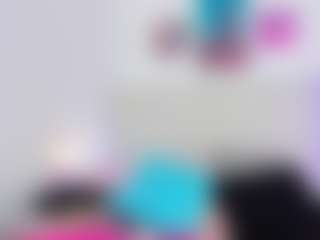 Live cam show with cailin-dione - College on Mixed Magazine Live