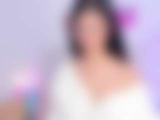 Live cam show with cailin-dione - Glasses on liverealitysex.com