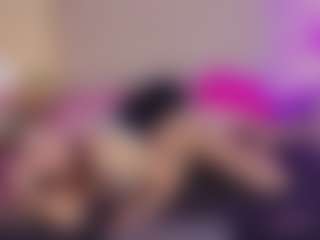 Live cam show with cailin-dione - Skinny Teen (18+) on CamClone