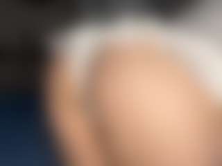 Live cam show with DonetteDagley - Flashing on Camsoda