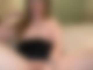 kellywayne7's Live Sex Cam Show