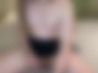 kellywayne7's Live Sex Cam Show