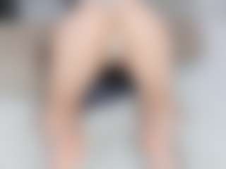 Live cam show with lumirae - Blue Eyes on StripNow
