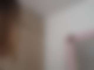Lunita Chetcuti's Live Sex Cam Show