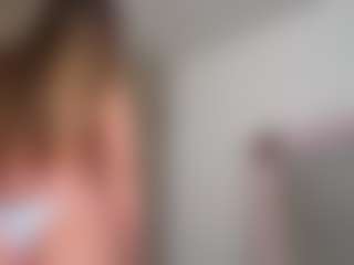 Lunita Chetcuti's Live Sex Cam Show