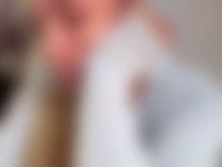 Lunita Chetcuti's Live Sex Cam Show