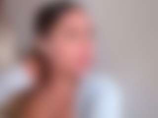 Lunita Chetcuti's Live Sex Cam Show