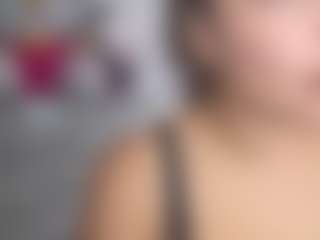 Lunita Chetcuti's Live Sex Cam Show