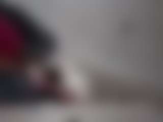 Lunita Chetcuti's Live Sex Cam Show