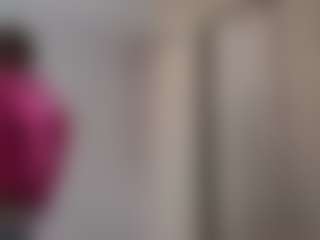Live cam show with Lunita Chetcuti - Big Tits on CamClone