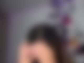 Lunita Chetcuti's Live Sex Cam Show