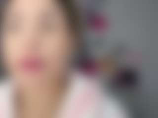 Lunita Chetcuti's Live Sex Cam Show