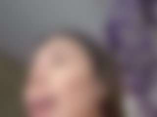 Lunita Chetcuti's Live Sex Cam Show