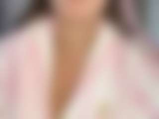 Lunita Chetcuti's Live Sex Cam Show