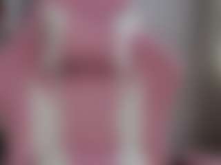 Live cam show with Lunita Chetcuti - Drinking on Dolls Live