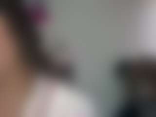Live cam show with Lunita Chetcuti - Full Nudity on crypto-cams