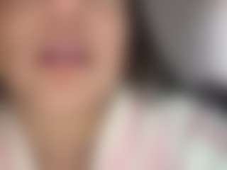Lunita Chetcuti's Live Sex Cam Show