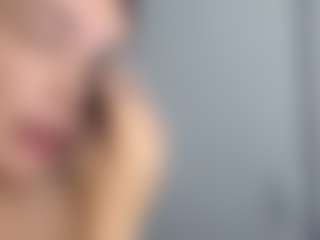 Lunita Chetcuti's Live Sex Cam Show