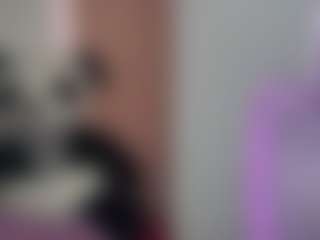 Lunita Chetcuti's Live Sex Cam Show
