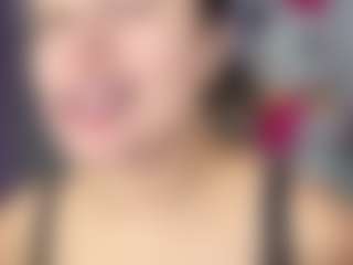 Lunita Chetcuti's Live Sex Cam Show