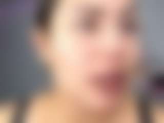 Live cam show with Lunita Chetcuti - Sexy on Camsoda
