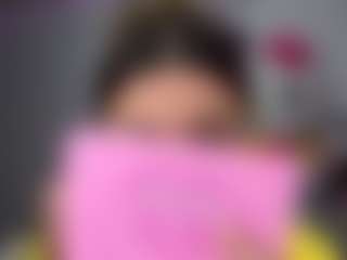 Lunita Chetcuti's Live Sex Cam Show